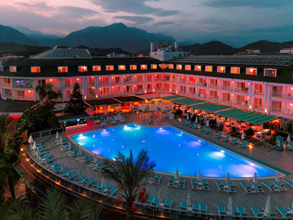 general-main-building