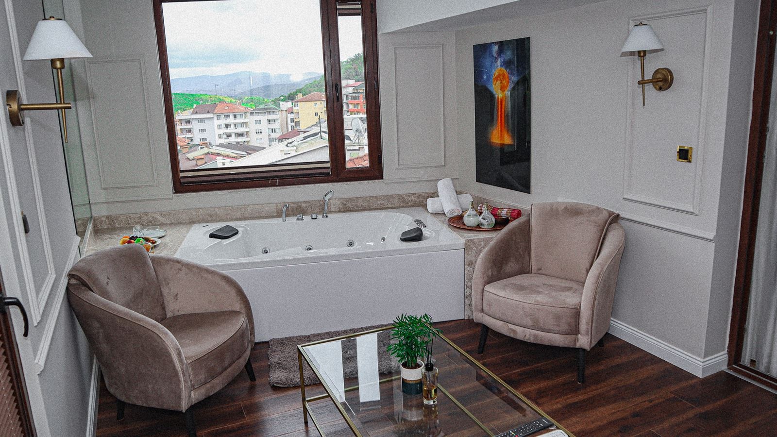 rooms-deluxe-suit-oda