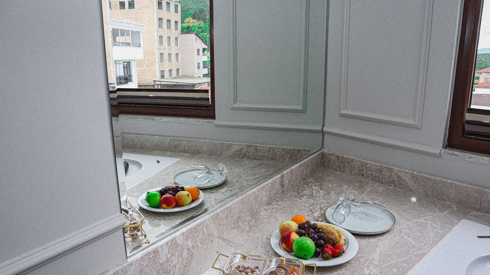 rooms-deluxe-suit-oda