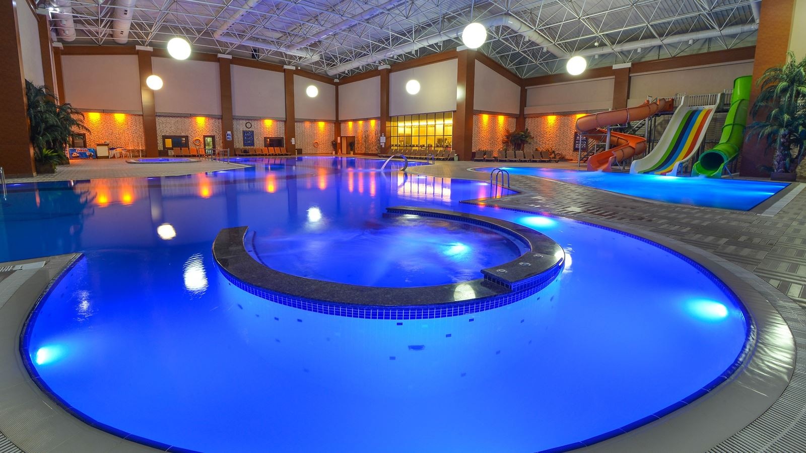 pools-indoor-pool