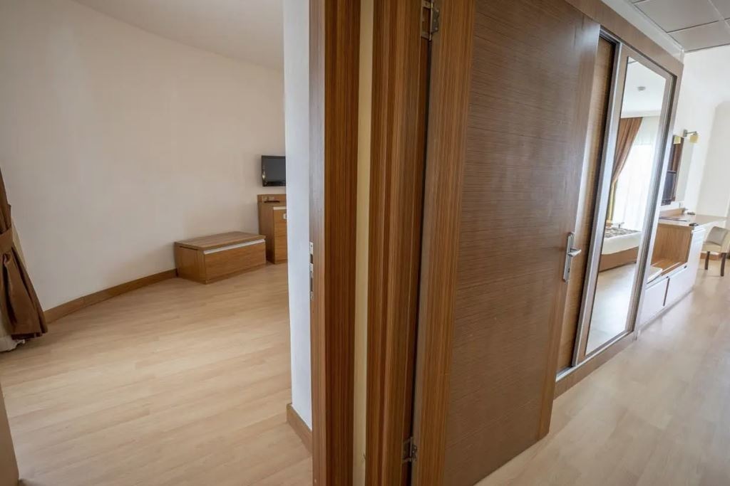 rooms-family-two-bed-room