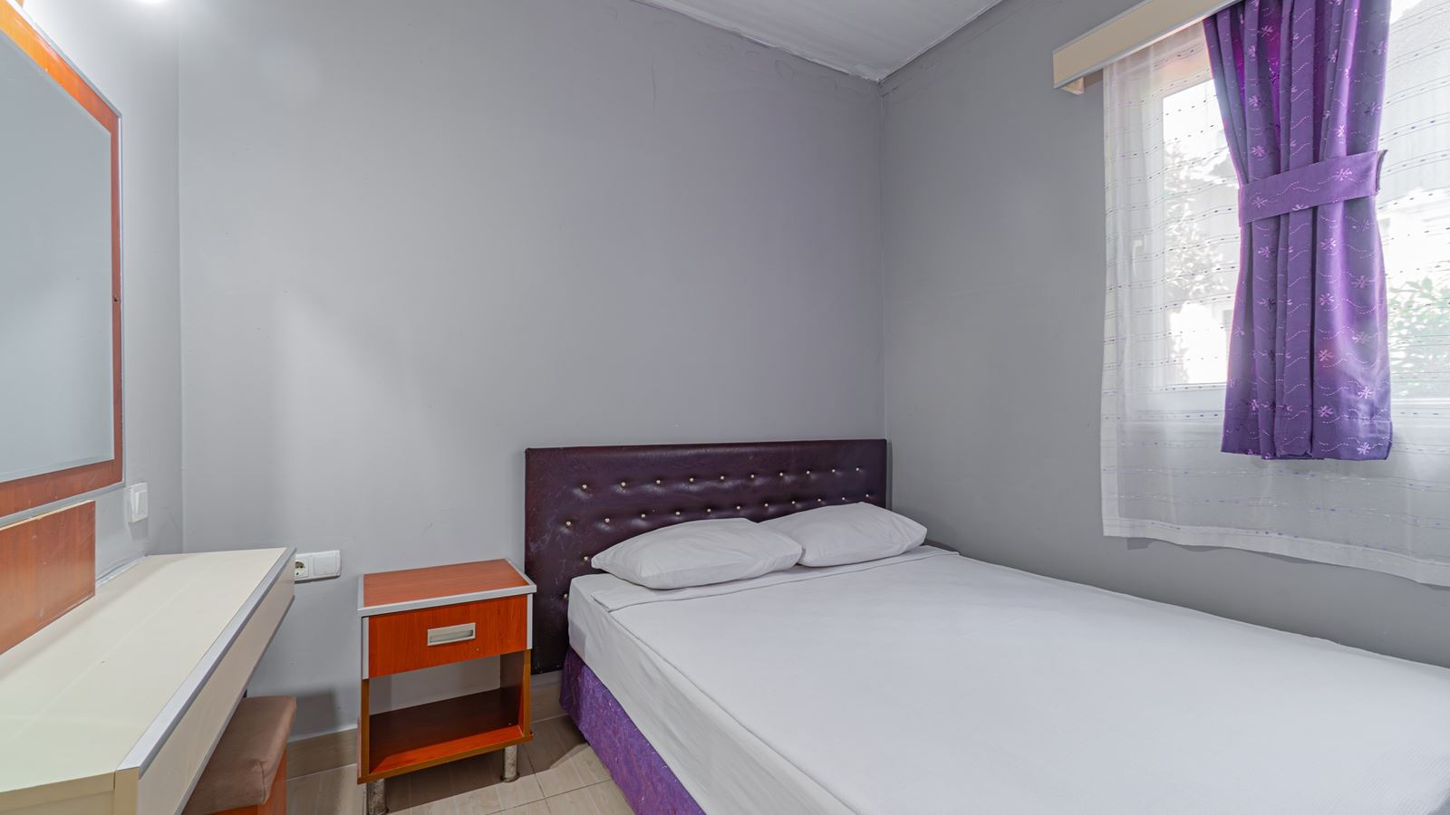 rooms-park-family-room