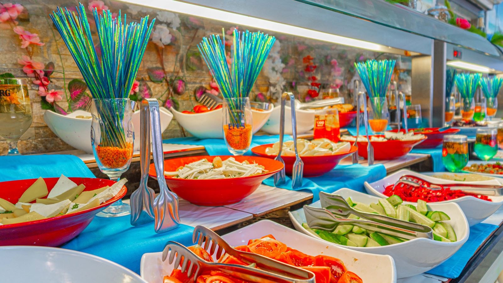 restaurants-restaurant