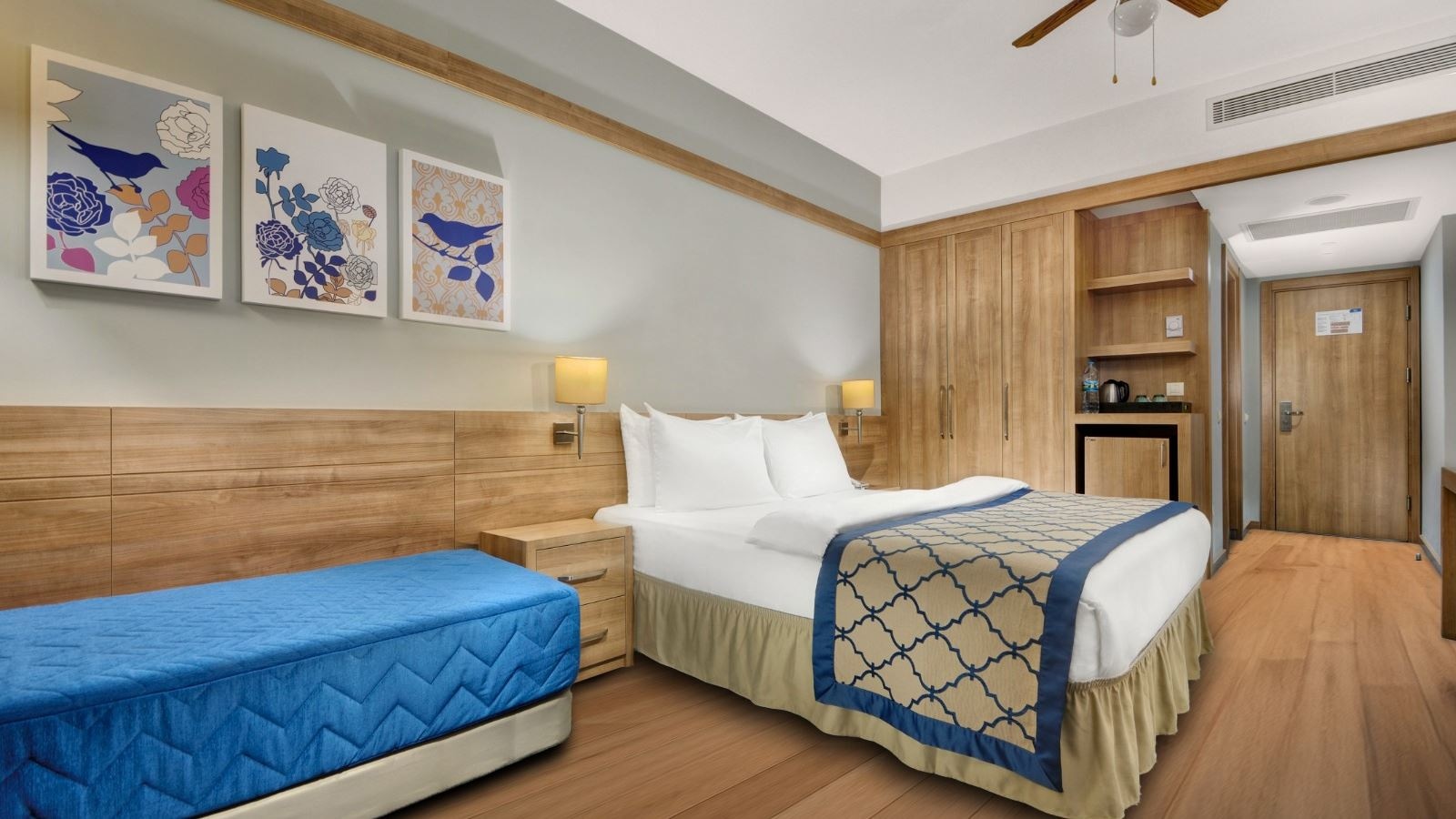 rooms-child-friendly-room-landview