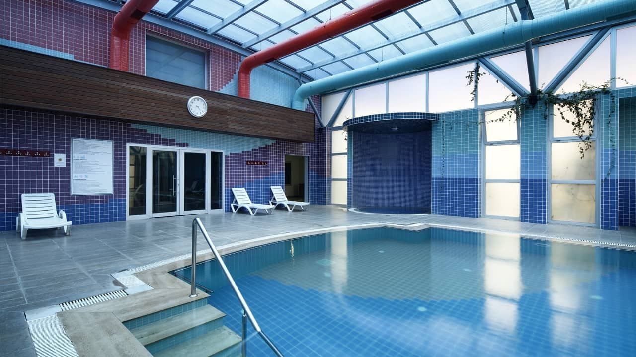 pools-indoor-pool