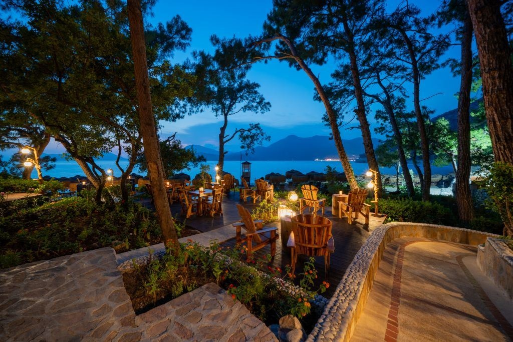 bars-trebanna-beach-bar