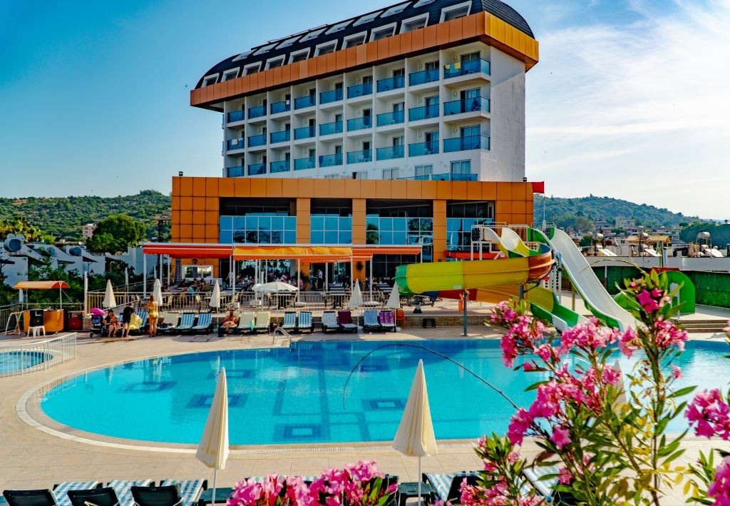 general-main-building