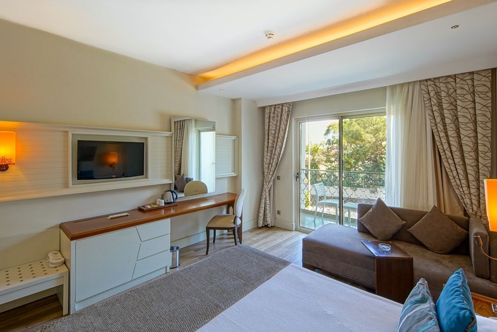 rooms-standard-room-land