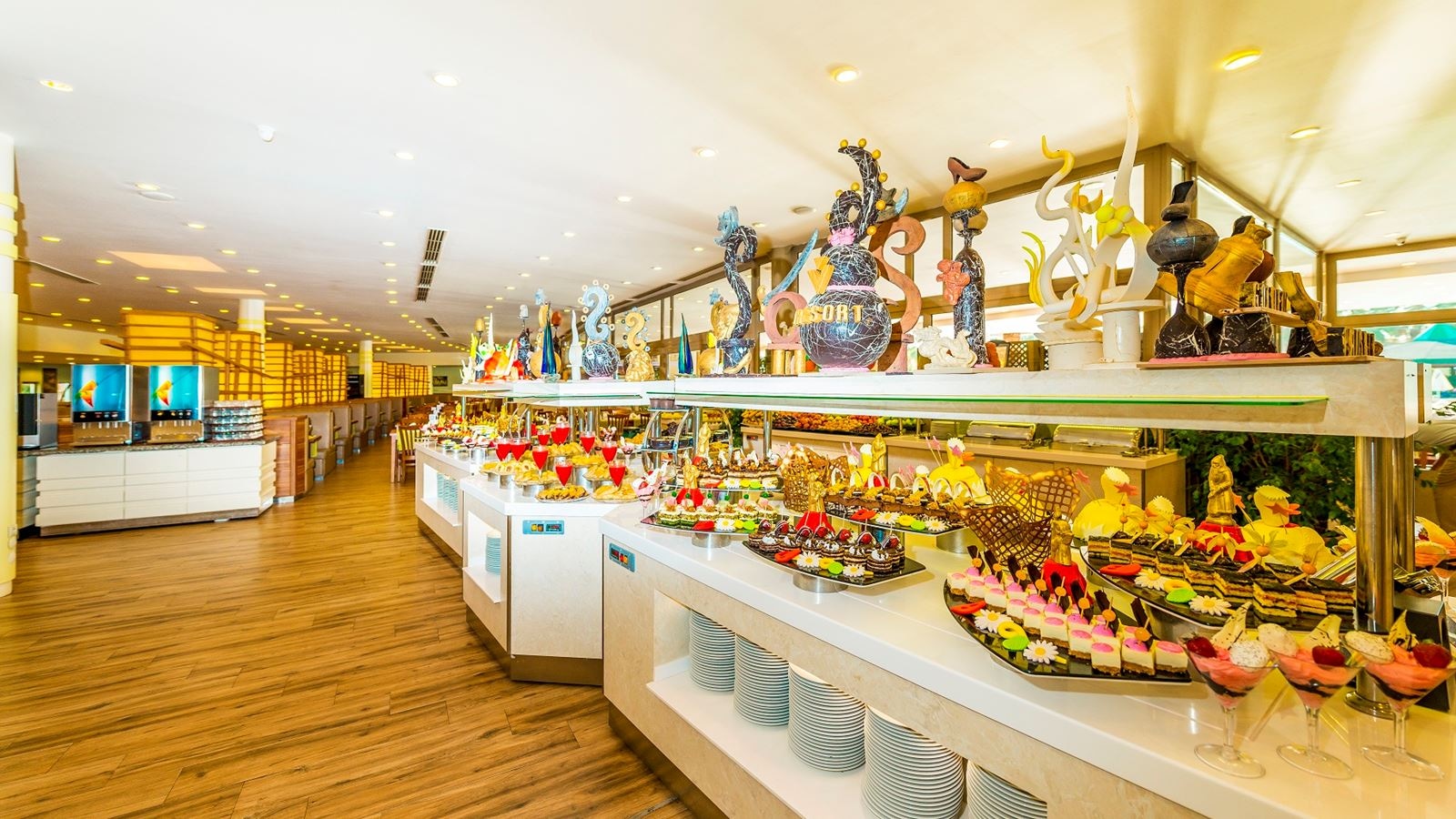 restaurants-main-restaurant