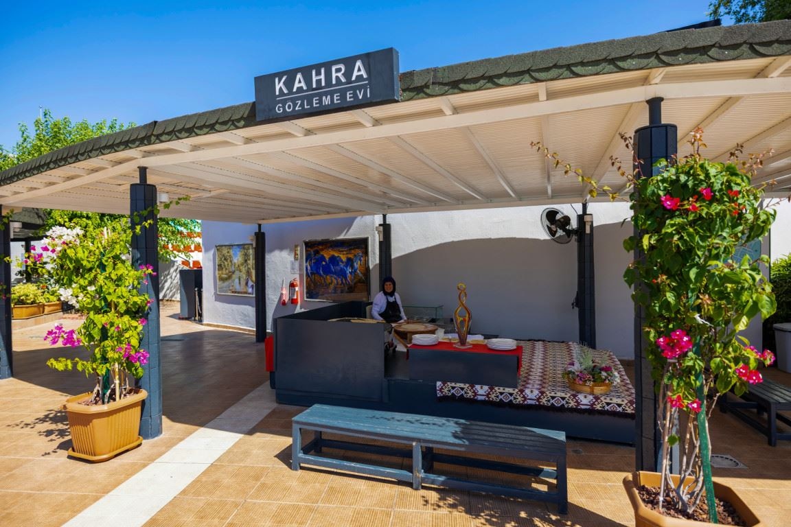 restaurants-kahre-gozleme-house