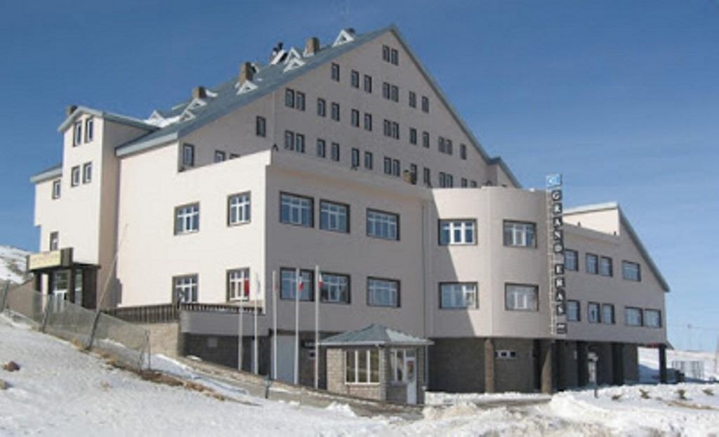 general-main-building