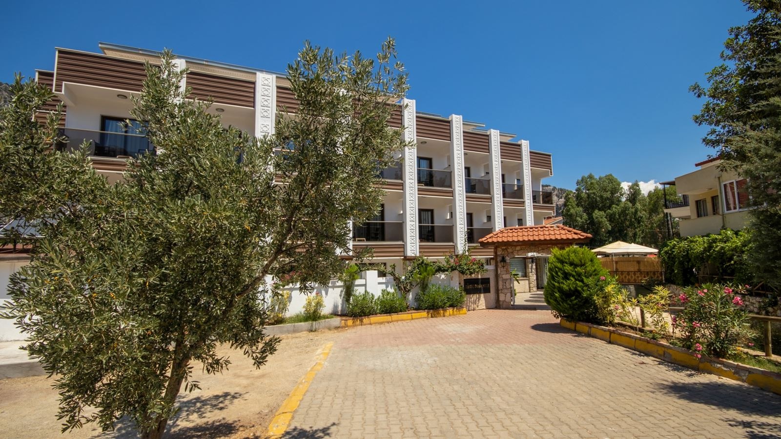 general-main-building