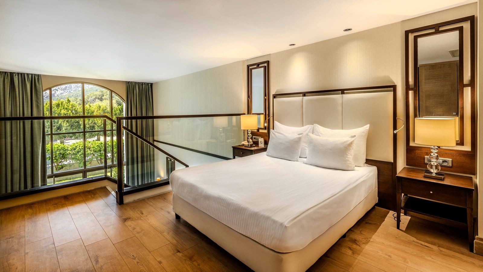 rooms-dublex-family-suite