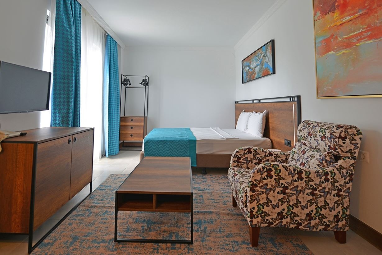 rooms-family-room-one-bedrooms