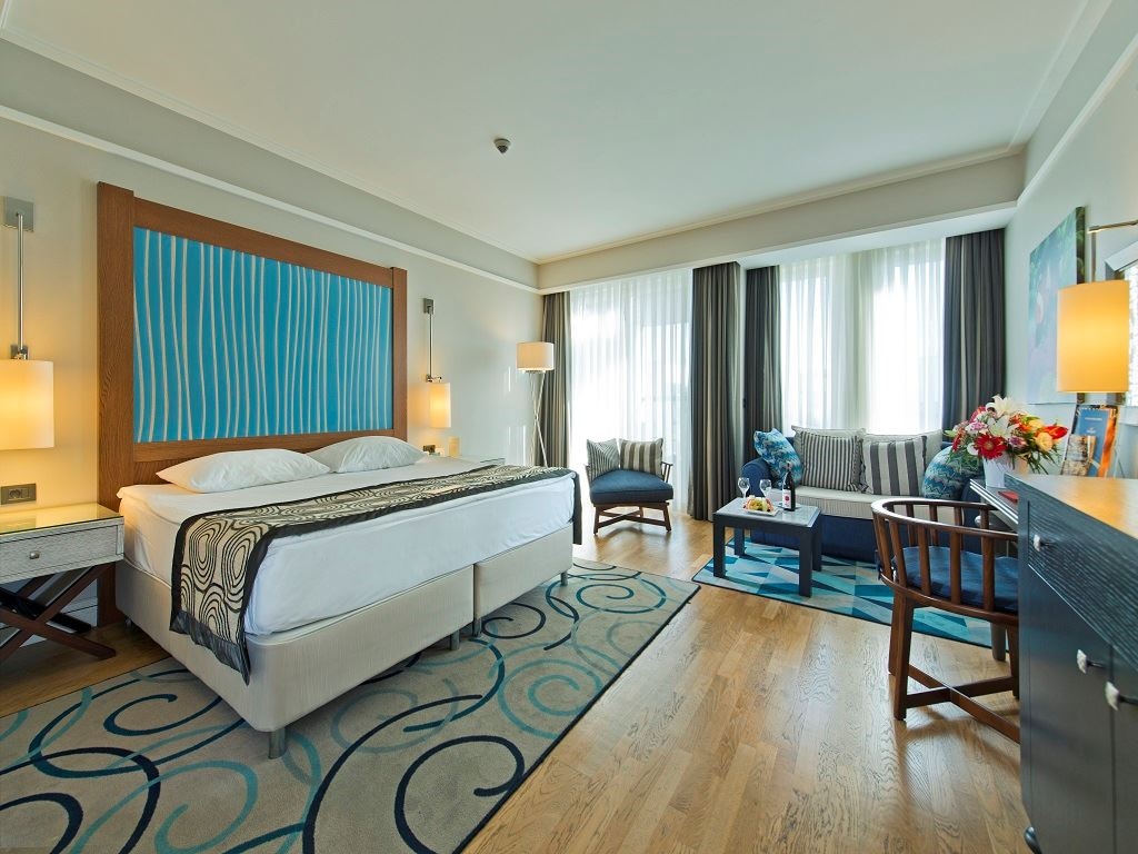 rooms-courtyard-suite