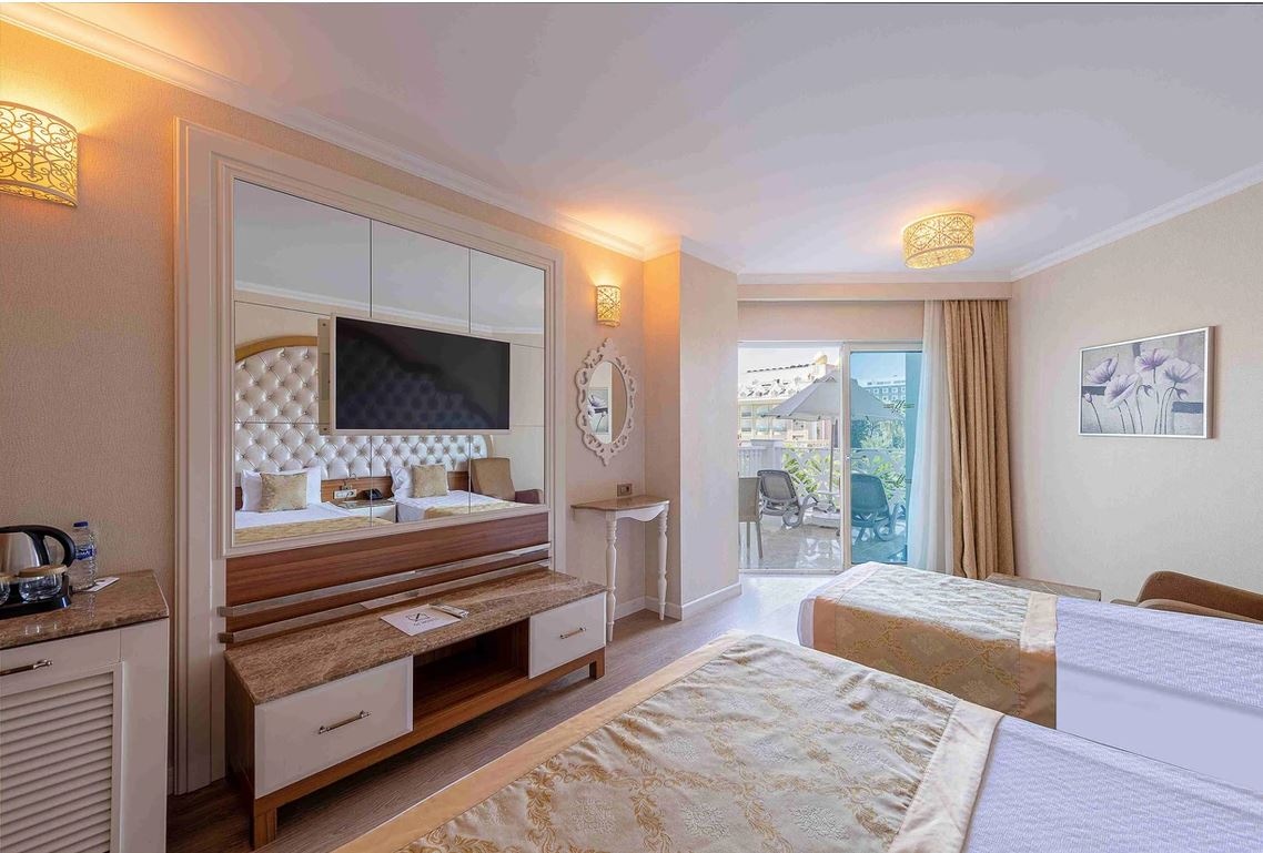 rooms-standard-room-with-terrace