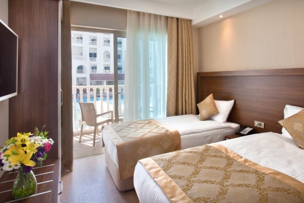 rooms-family-room-2-bedrooms