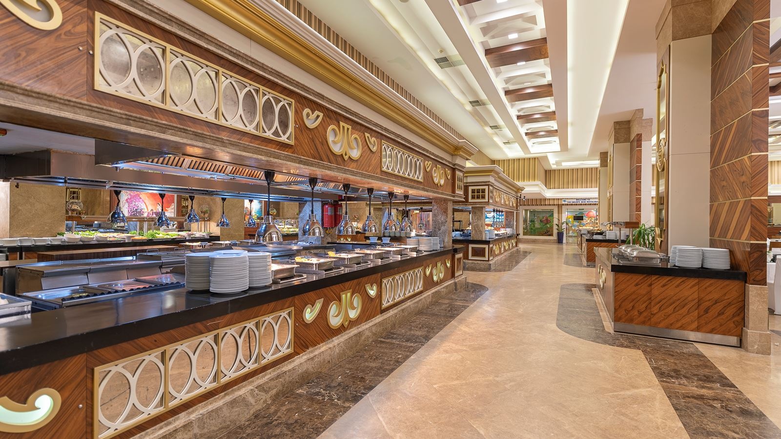 restaurants-ozz--main-restaurant