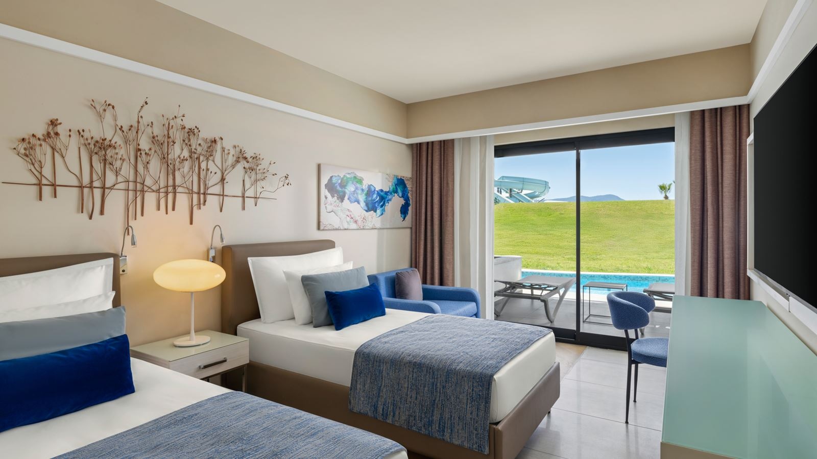 rooms-family-superior-swim-up