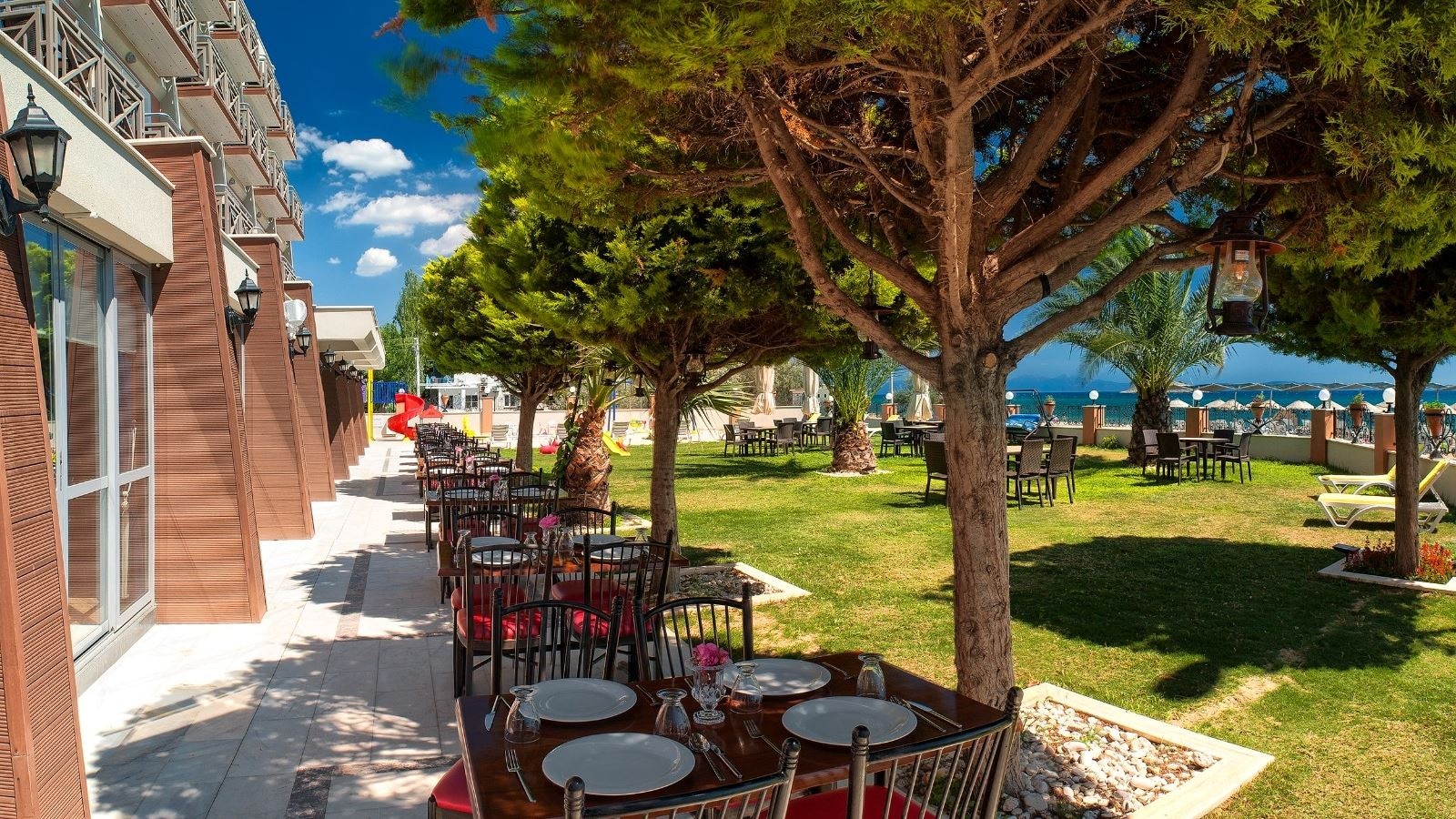 restaurants-mavi-deniz-balik-et-restoran