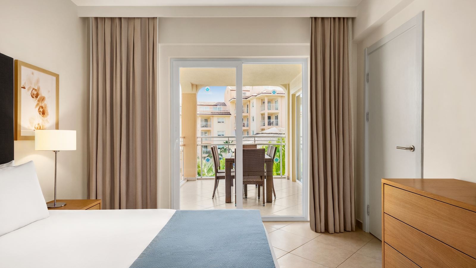 rooms-superior-suite-2-bedrooms-balcony-or-terrace