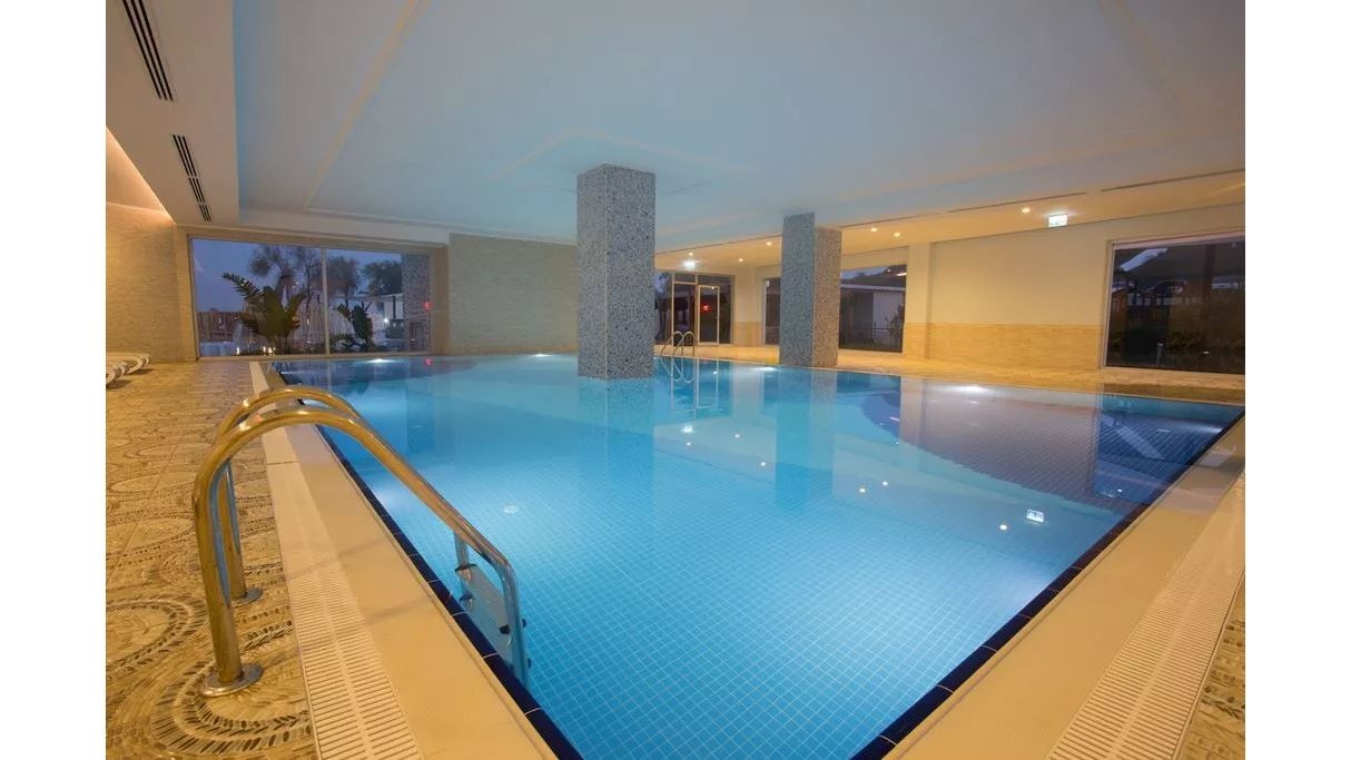 pools-indoor-pool