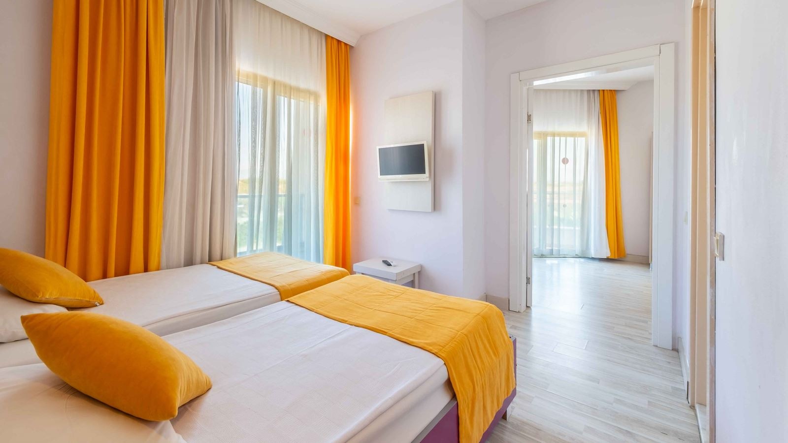 rooms-family-room-2-bedrooms