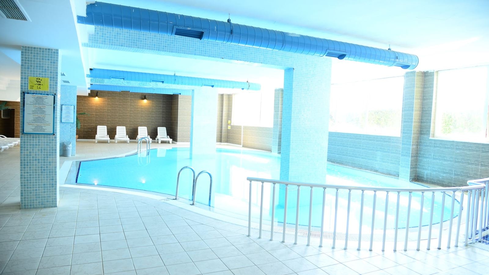 pools-indoor-pool