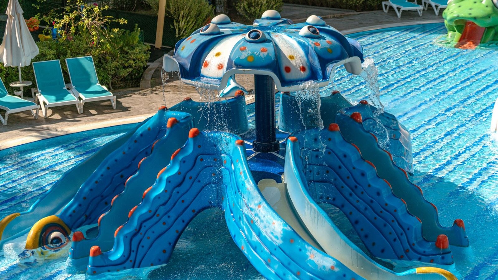 pools-outdoor-childrens-pool