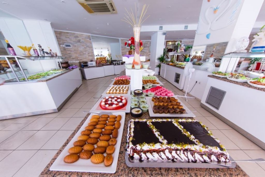 restaurants-restaurant