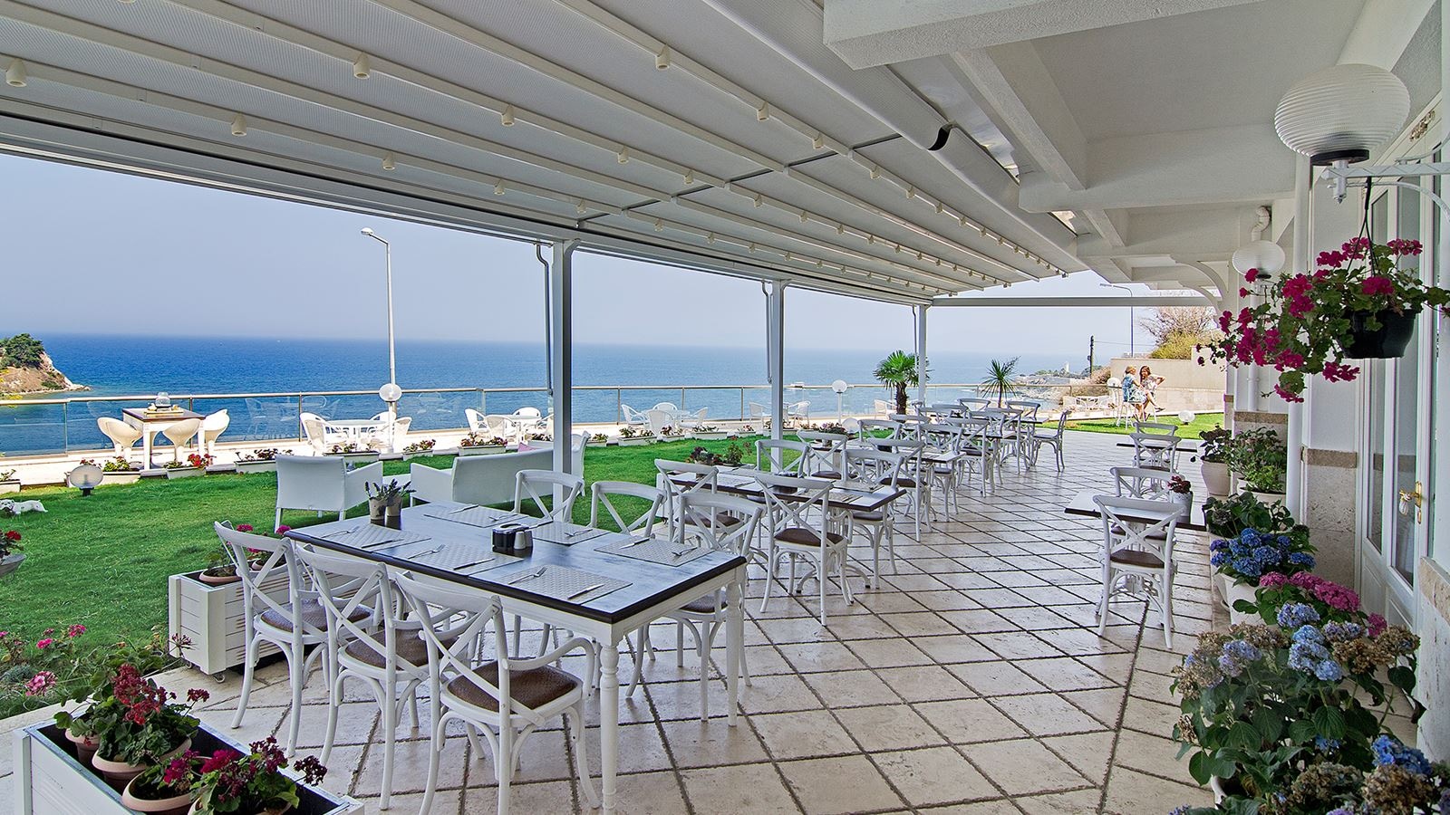 restaurants-main-restaurant