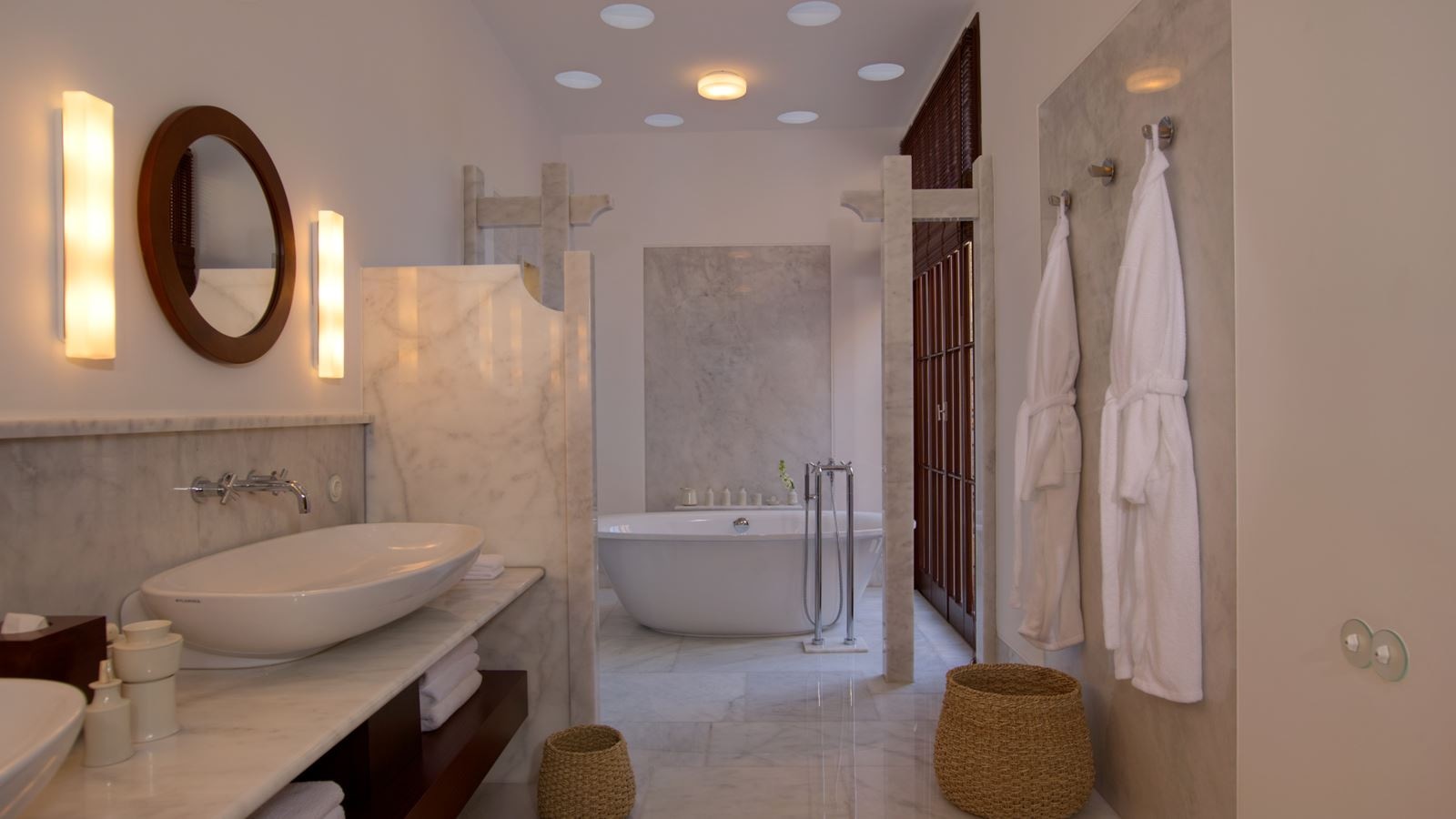 rooms-pool-pavillion-partial-sea-view