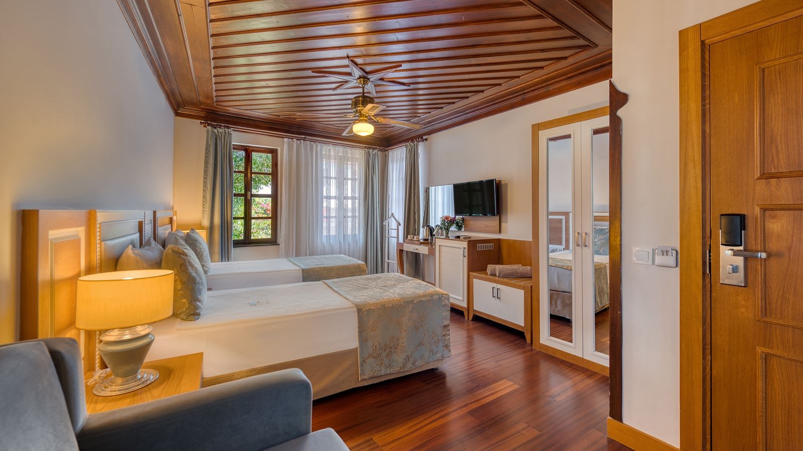 rooms-standard-room-without-balcony