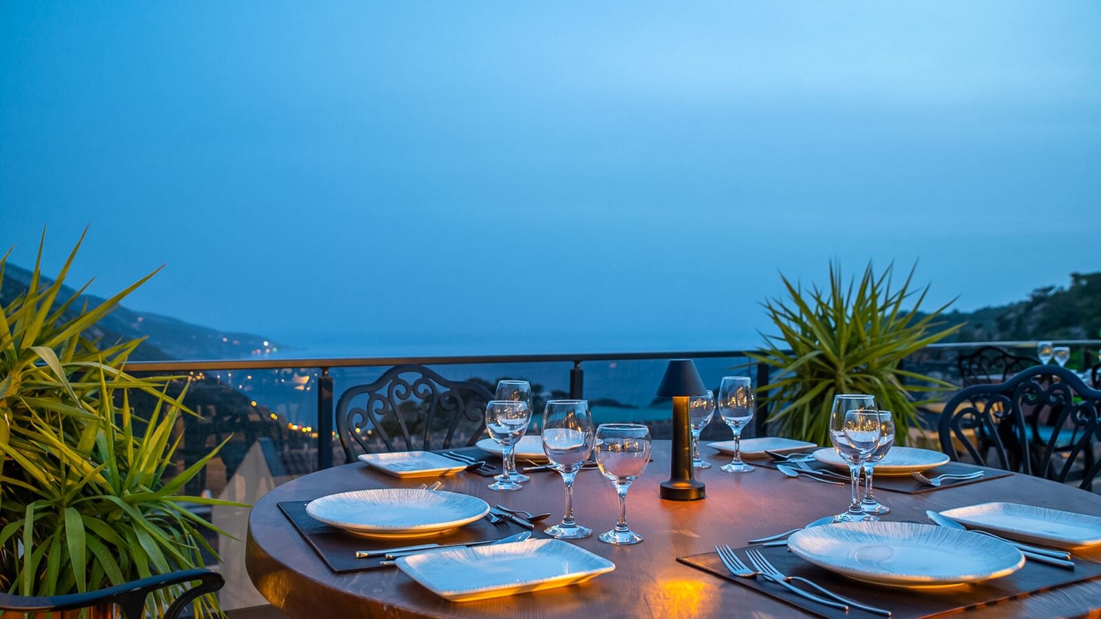 restaurants-a-la-carte-restaurant