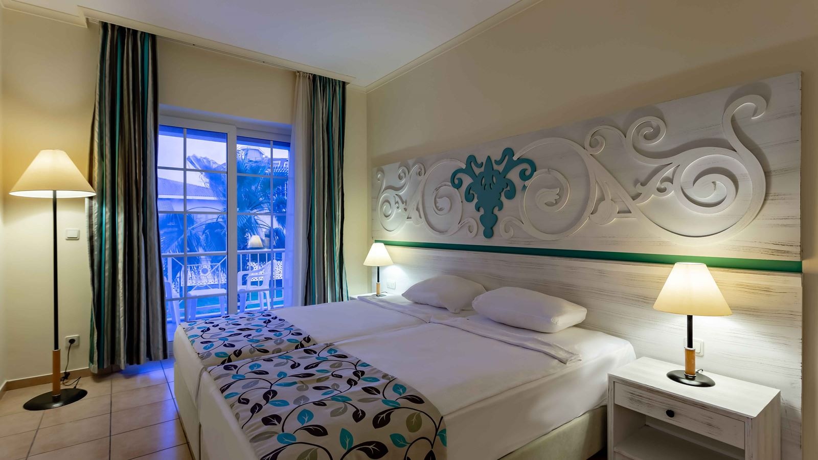 rooms-family-club-suite