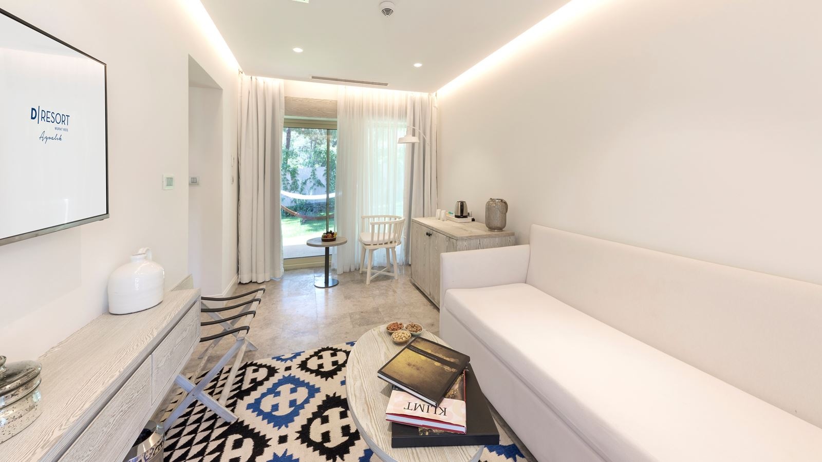 rooms-bungalow-garden-view-room