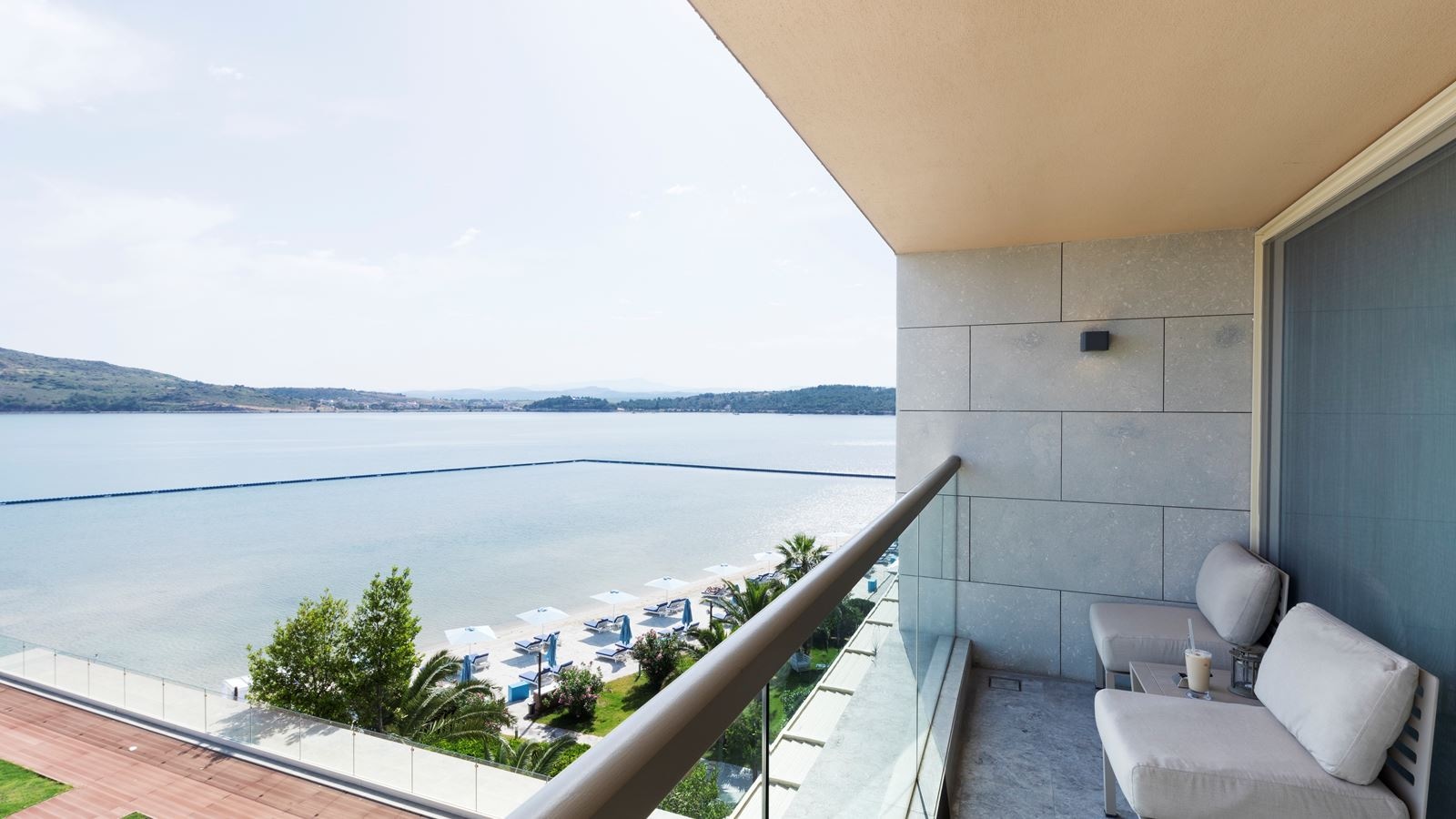 rooms-superior-partial-sea-view-room