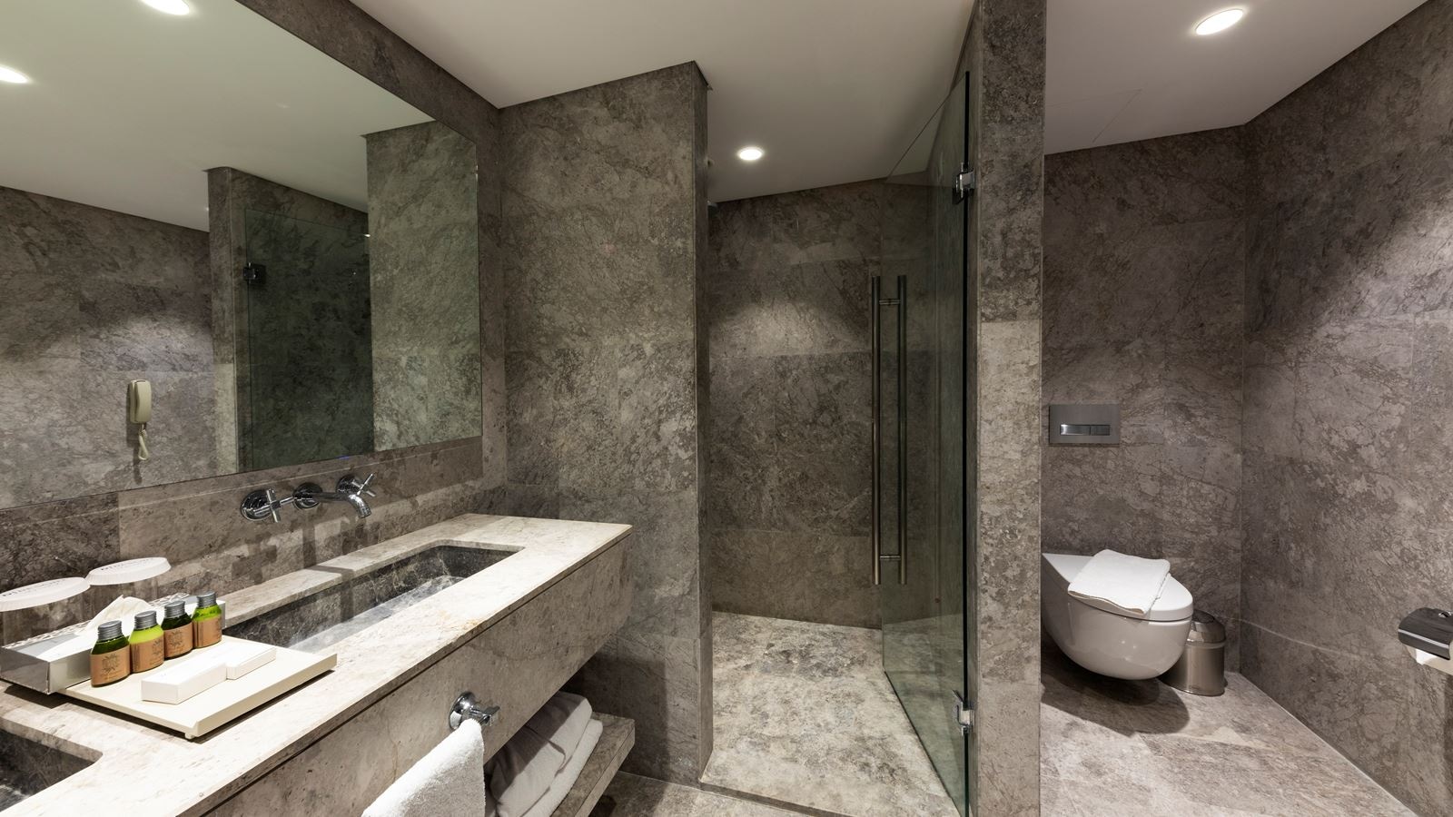 rooms-superior-forest-view-room