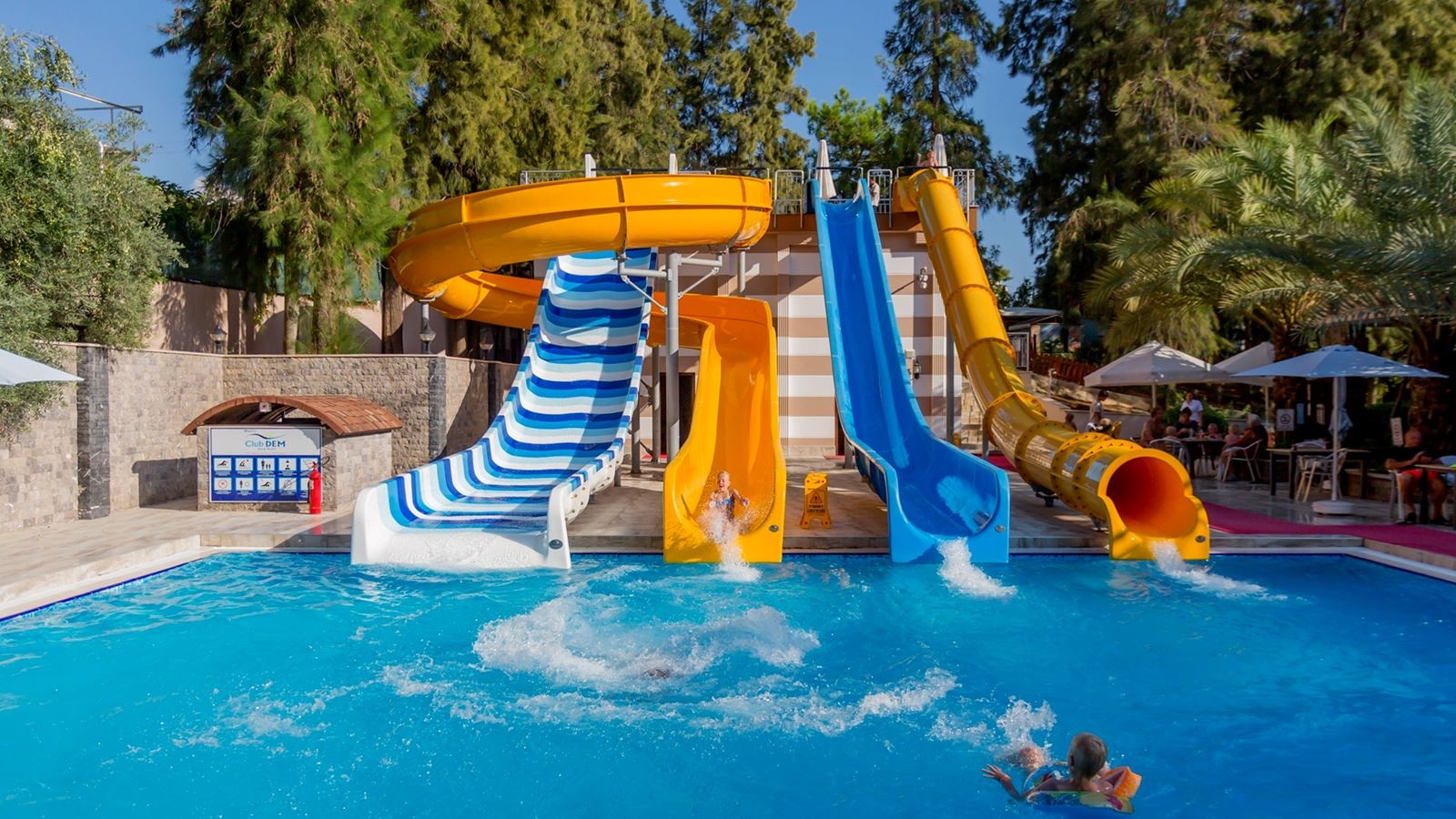 water-park-water-park