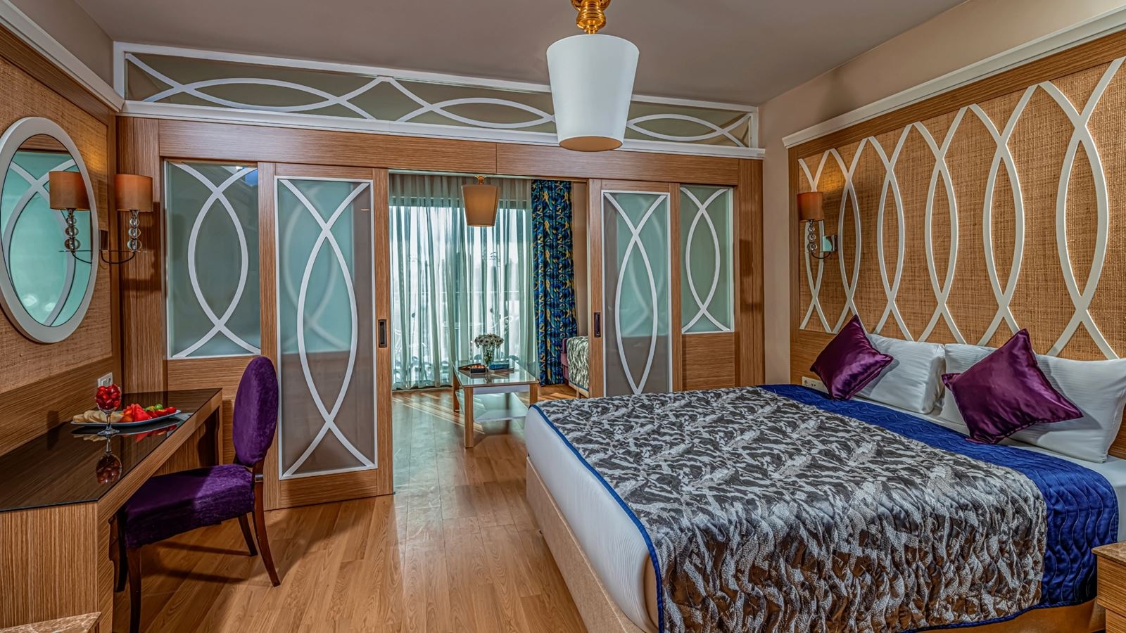 rooms-main-building-family-2-bedrooms-with-sliding-doors-land-view-couple--ladies-only