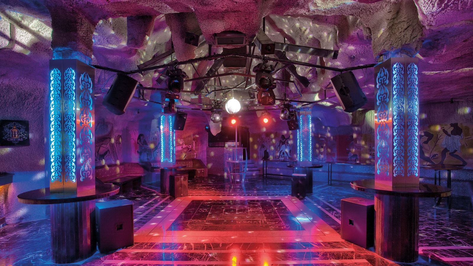 bars-recharge-disco-bar