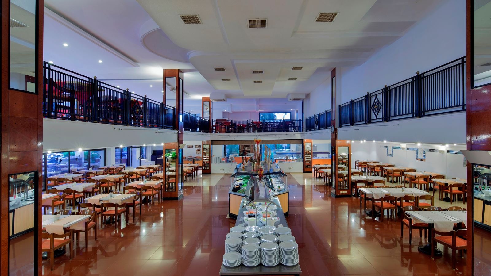 restaurants-main-restaurant