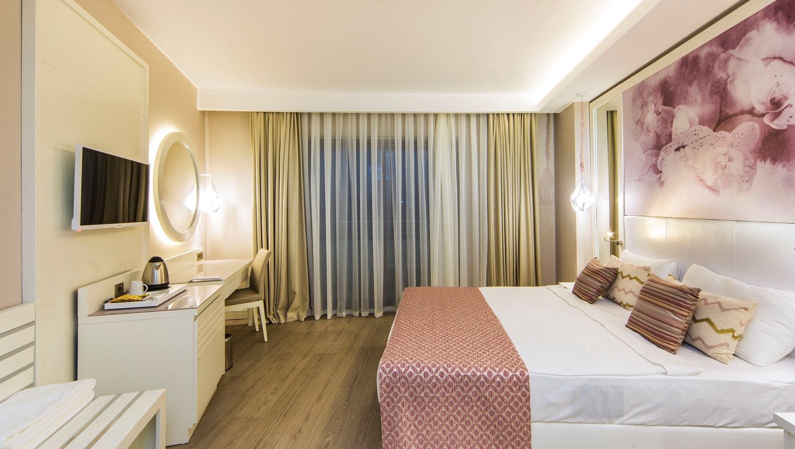 rooms-standard-river-view