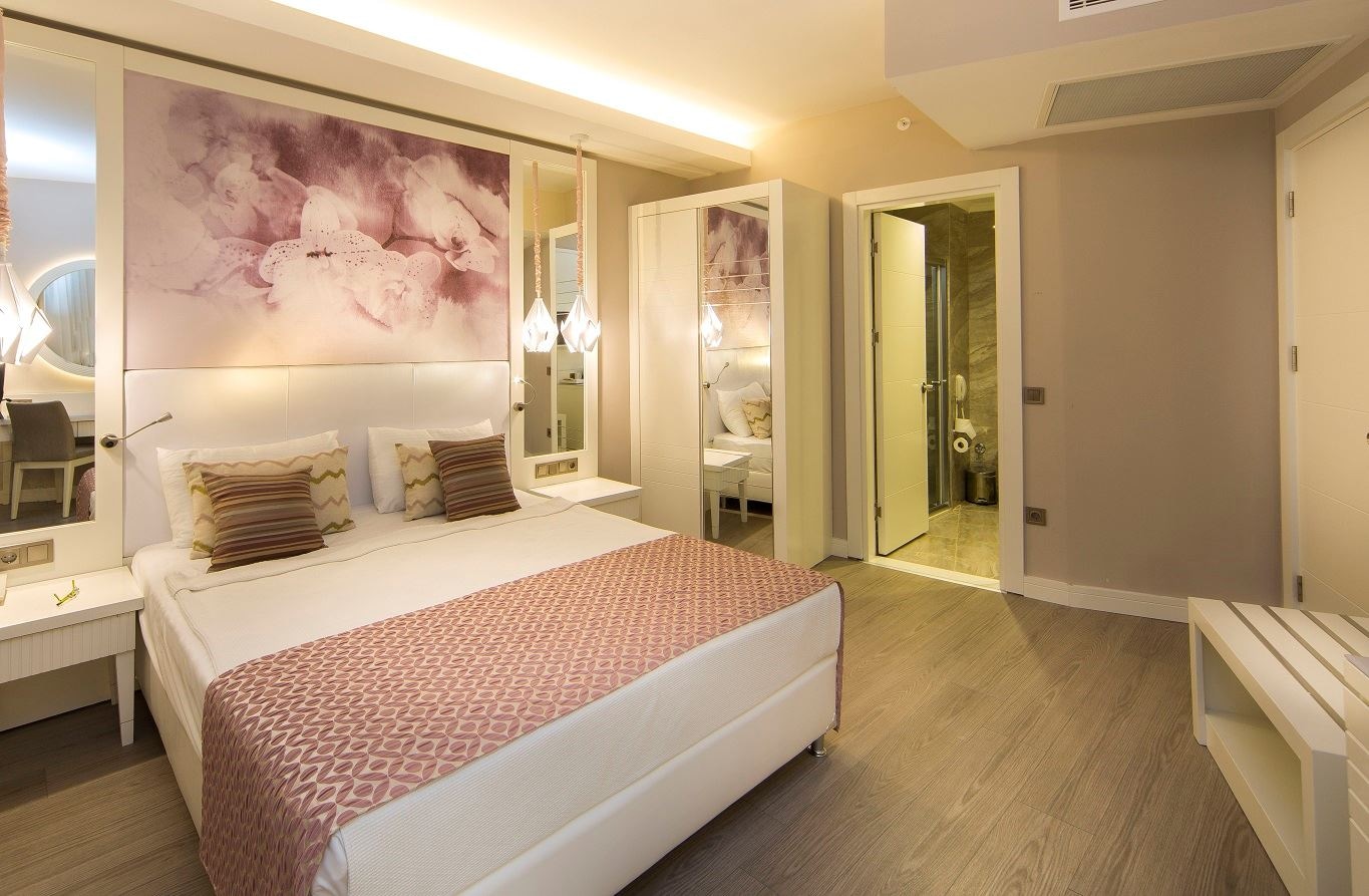 rooms-standard-river-view