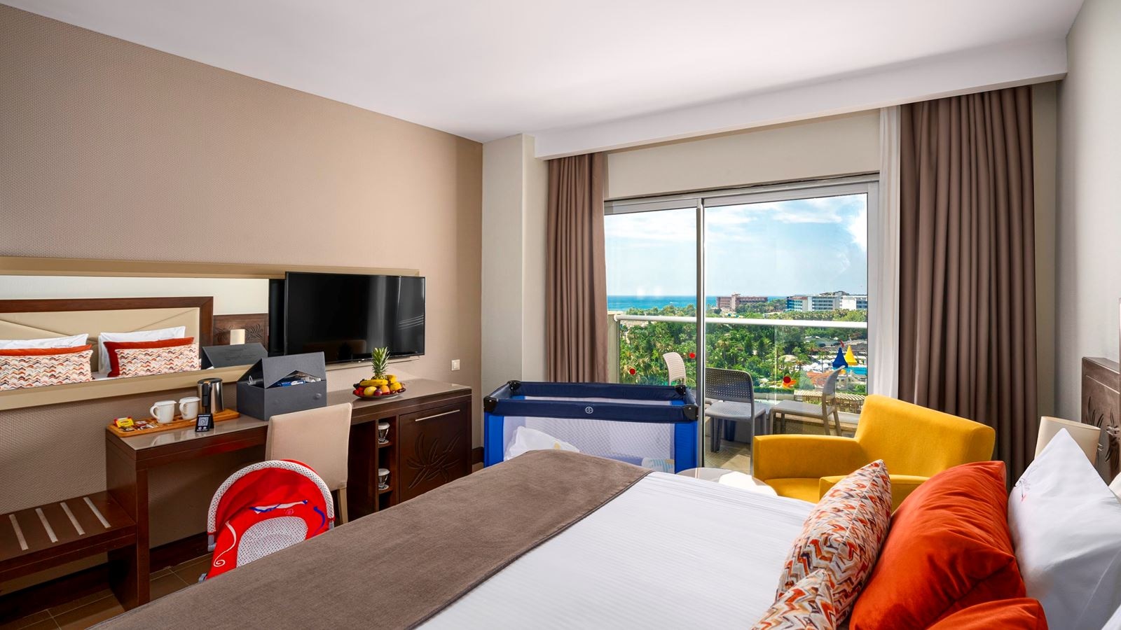 rooms-standart-land-view-room