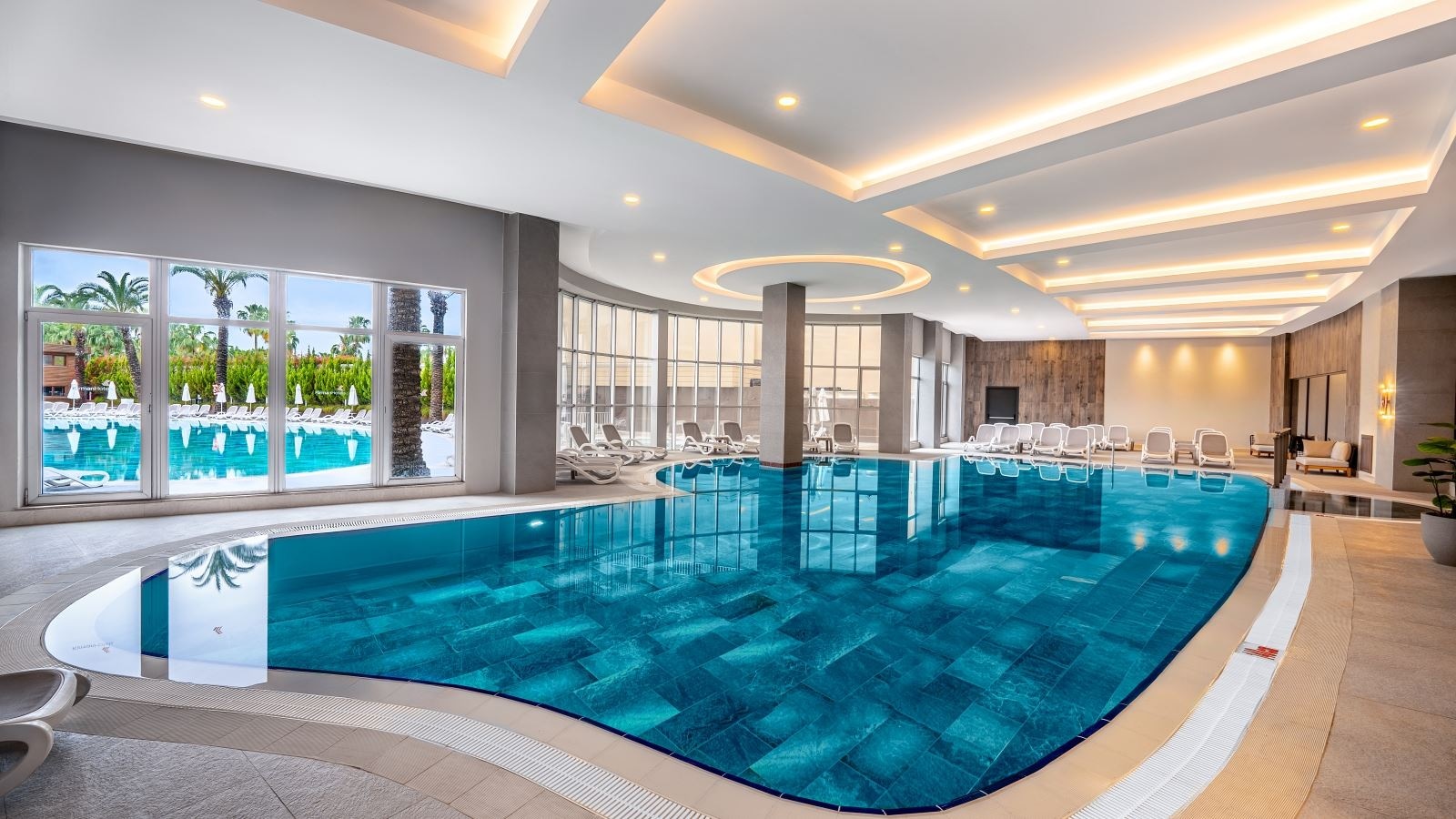pools-indoor-pool