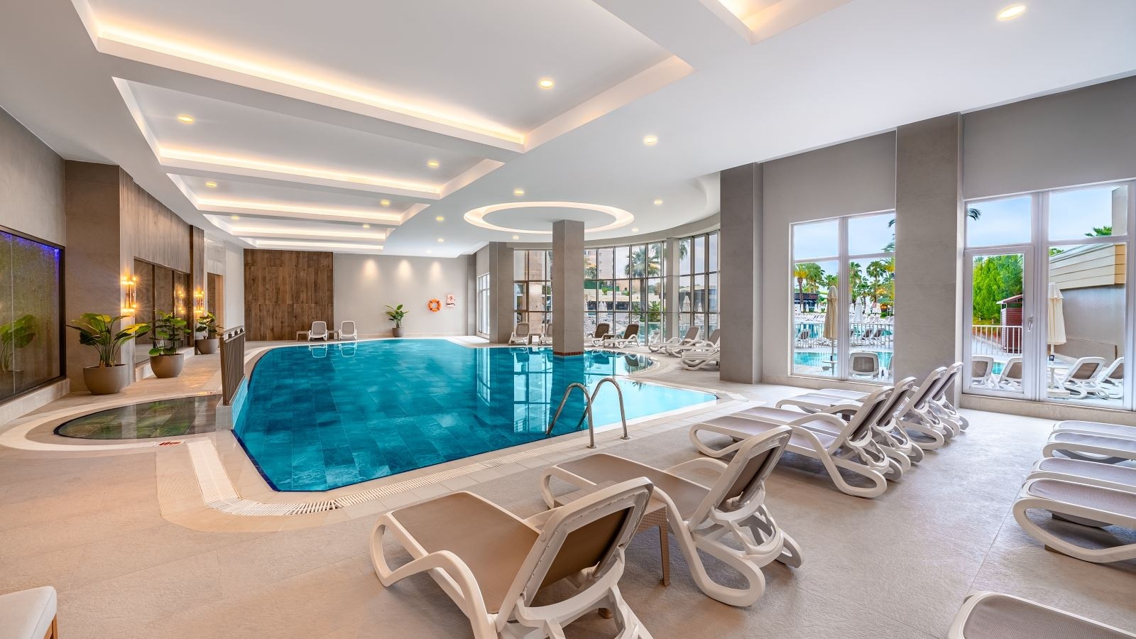 pools-indoor-pool