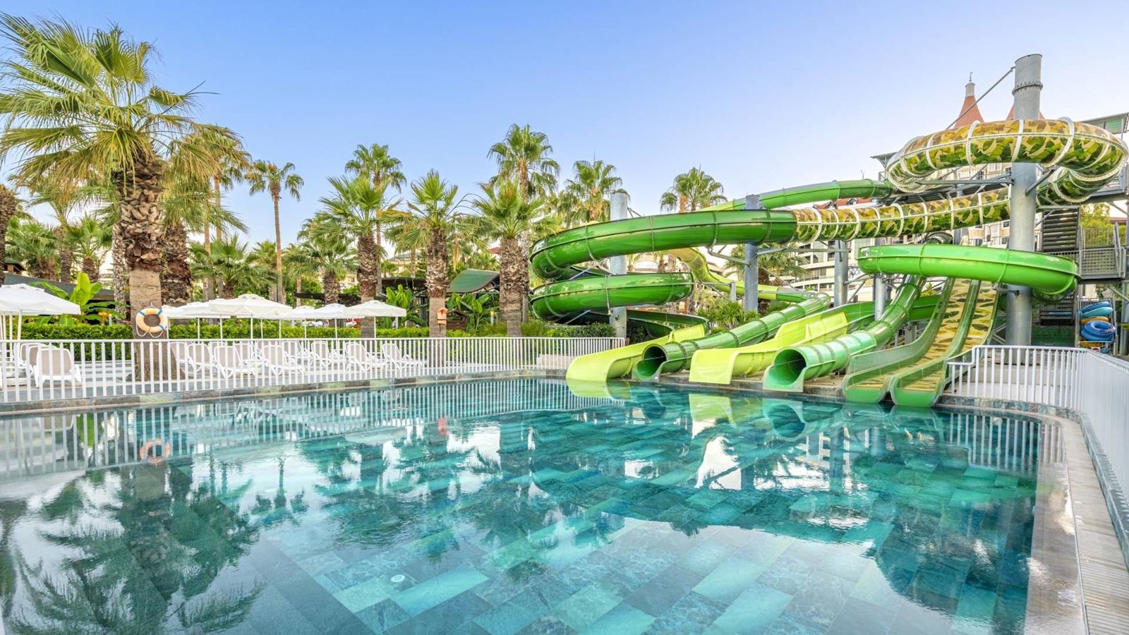 water-park-water-park