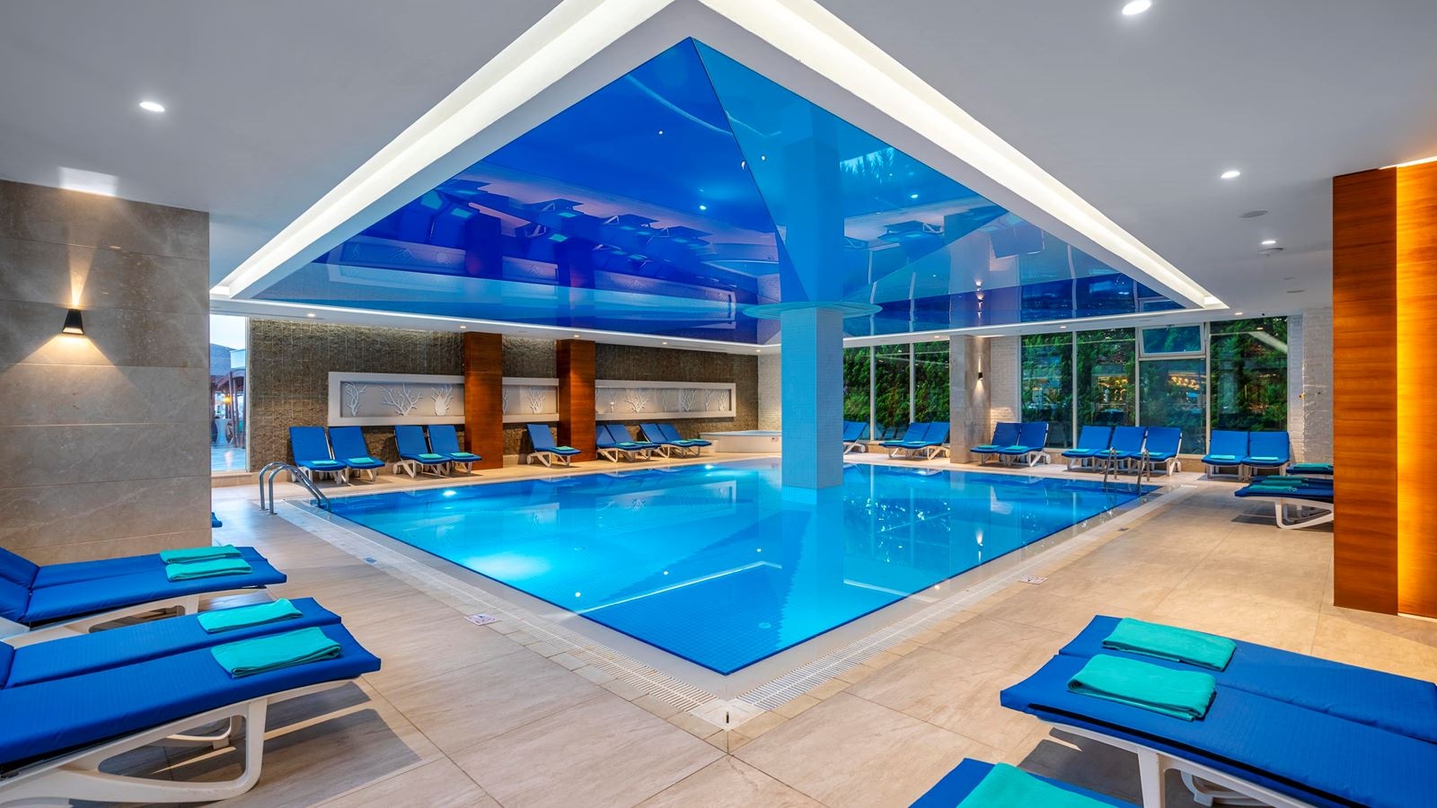 pools-indoor-pool