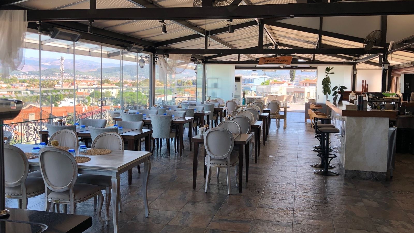 restaurants-main-restourant